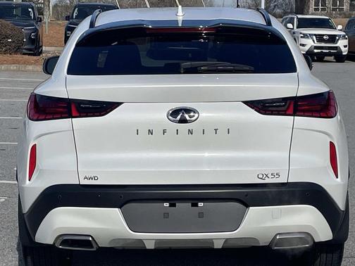 2025 INFINITI QX55 LUXE