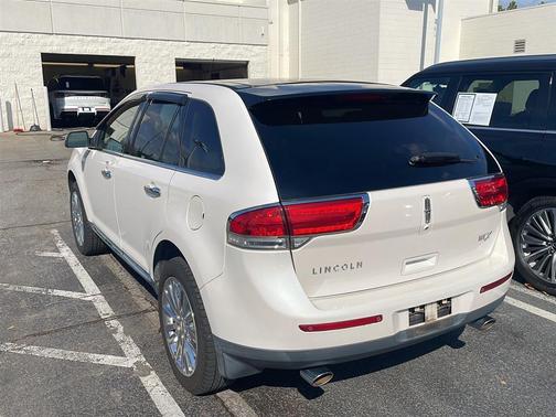 2011 Lincoln MKX Base