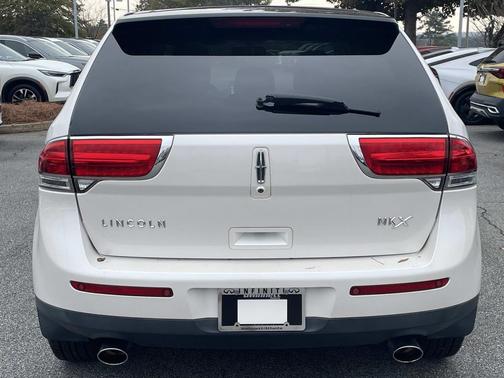 2011 Lincoln MKX Base