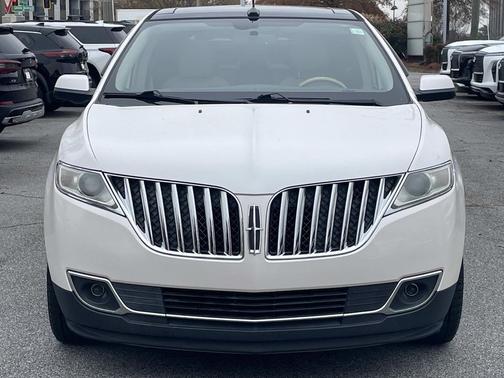 2011 Lincoln MKX Base