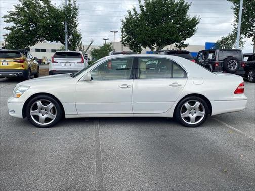 2005 Lexus LS 430 Base