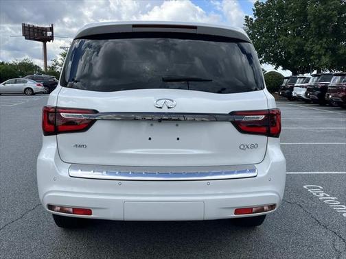 2024 INFINITI QX80 SENSORY AWD