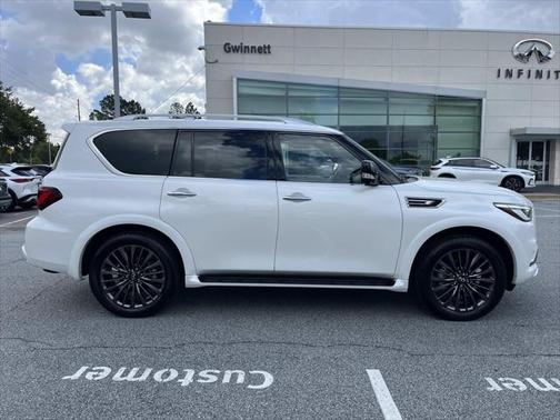 2024 INFINITI QX80 SENSORY AWD