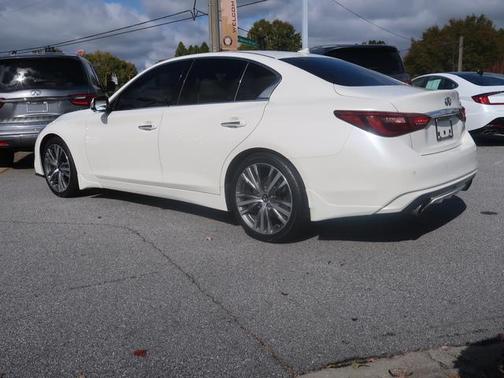 Photo 3 of 25 of 2021 INFINITI Q50 Essential
