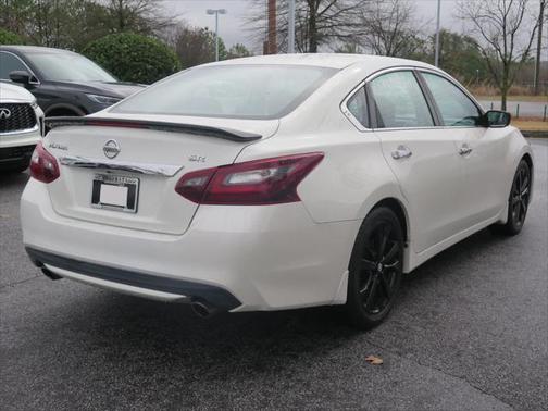 2017 Nissan Altima 2.5 SR