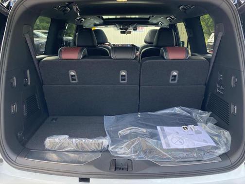 2025 INFINITI QX80 AUTOGRAPH AWD