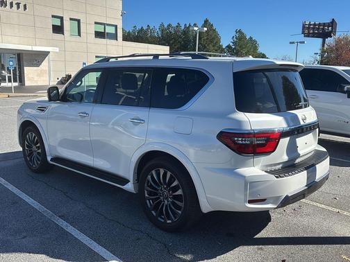 2024 Nissan Armada Platinum 2WD