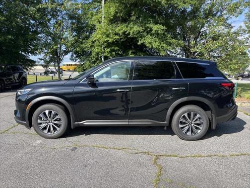2025 INFINITI QX60 Pure