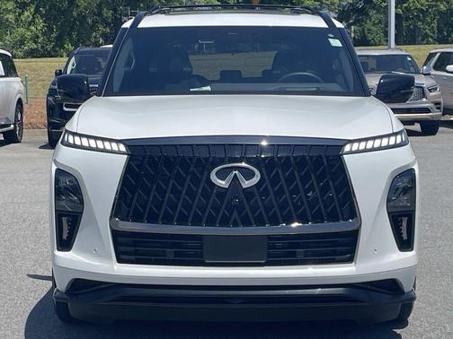 Radiant White 2026 INFINITI QX80 SPORT AWD