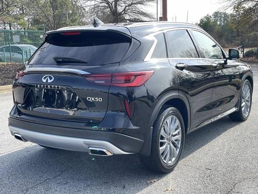 2025 INFINITI QX50 Luxe AWD