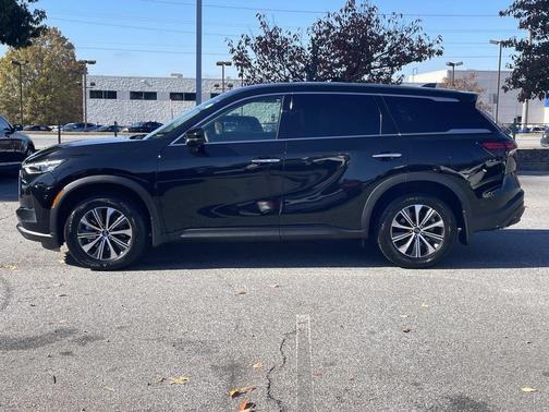 2025 INFINITI QX60 Pure
