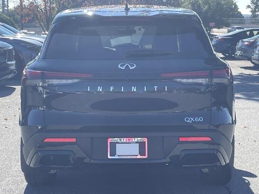 2025 INFINITI QX60 Pure