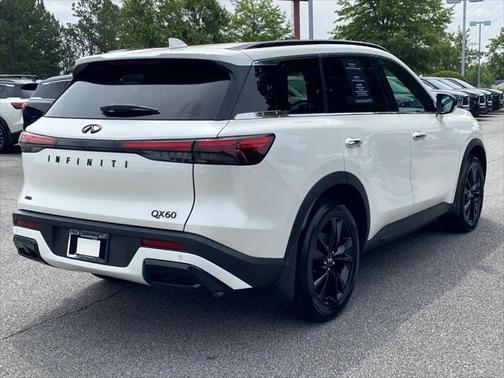 2025 INFINITI QX60 Luxe