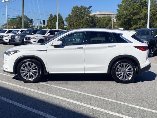 2025 INFINITI QX50 Luxe AWD