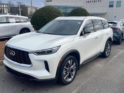 2023 INFINITI QX60 Luxe
