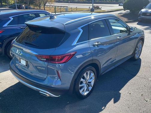 2022 INFINITI QX50 ESSENTIAL