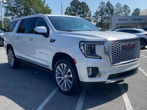 2022 GMC Yukon XL Denali