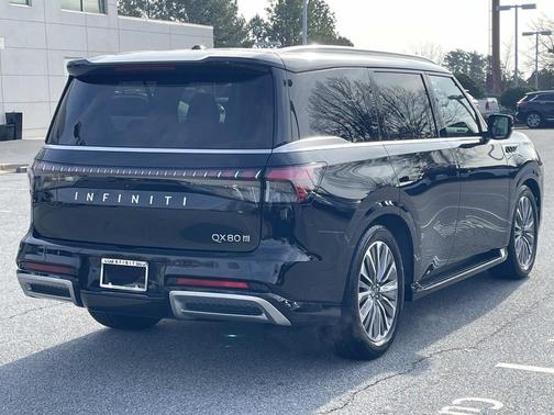 2025 INFINITI QX80 SENSORY AWD