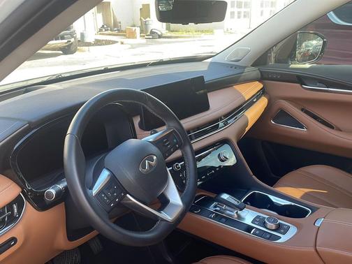 2023 INFINITI QX60 SENSORY