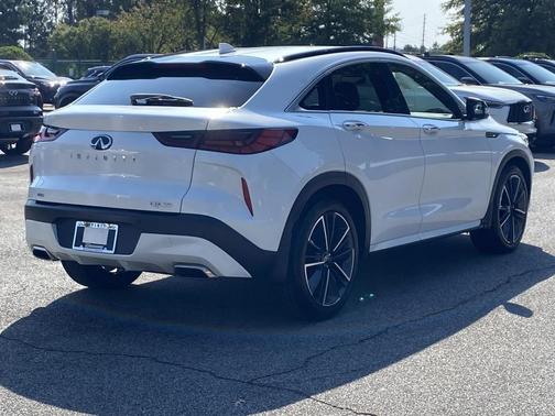 2025 INFINITI QX55 LUXE