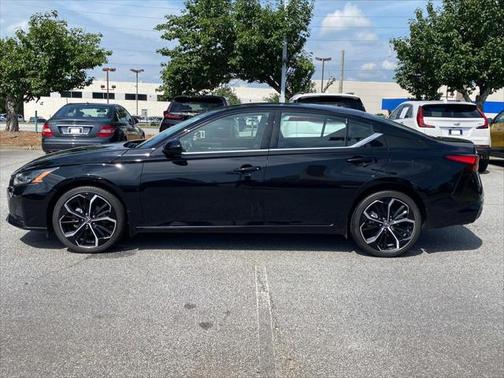 2024 Nissan Altima SR Intelligent AWD