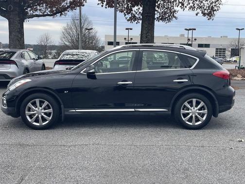 2016 INFINITI QX50 Base