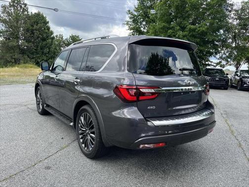 2024 INFINITI QX80 SENSORY AWD