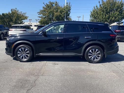 2025 INFINITI QX60 Pure