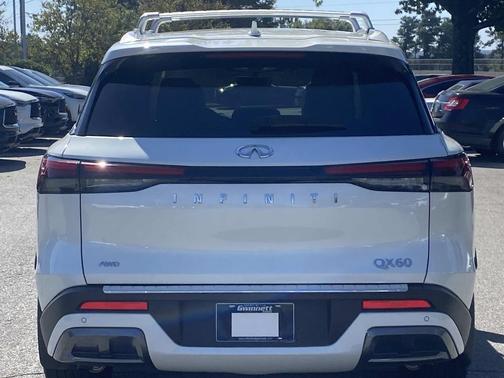2025 INFINITI QX60 SENSORY