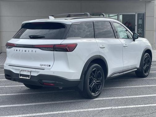 2026 INFINITI QX60 Base