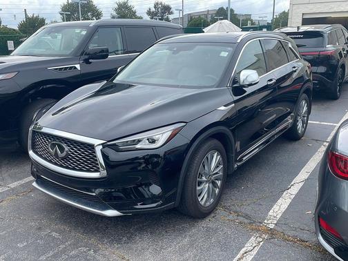 2024 INFINITI QX50 LUXE