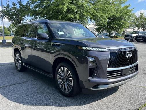 2025 INFINITI QX80 Luxe