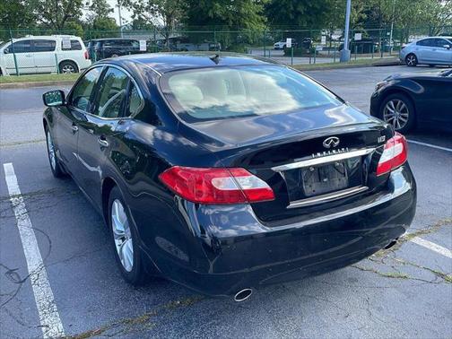 2011 INFINITI M37 Base
