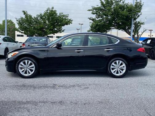 2011 INFINITI M37 Base