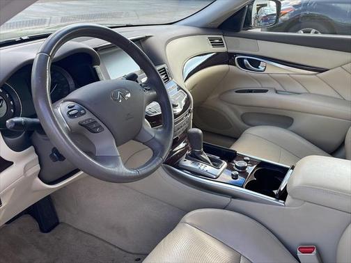2011 INFINITI M37 Base