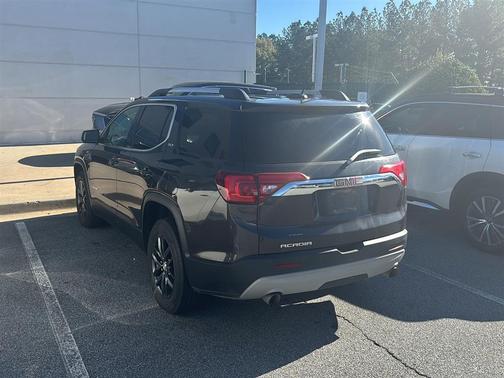 2017 GMC Acadia SLT-1
