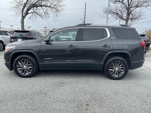 2017 GMC Acadia SLT-1