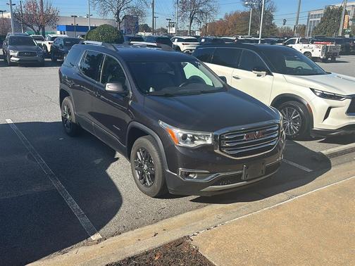 2017 GMC Acadia SLT-1