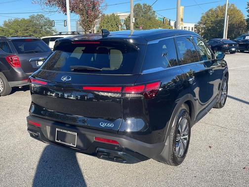 2025 INFINITI QX60 Pure