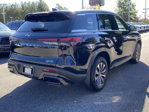 2025 INFINITI QX60 Pure