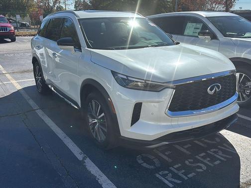 2023 INFINITI QX60 SENSORY