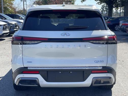 2023 INFINITI QX60 SENSORY
