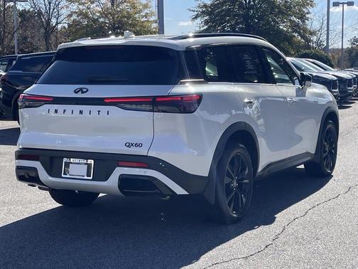 2025 INFINITI QX60 Luxe