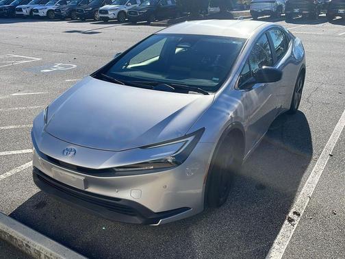 2024 Toyota Prius LE