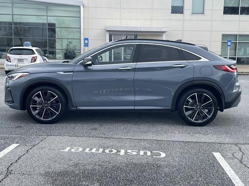 2025 INFINITI QX55 ESSENTIAL