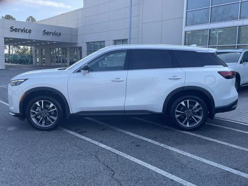 2026 INFINITI QX60 Pure