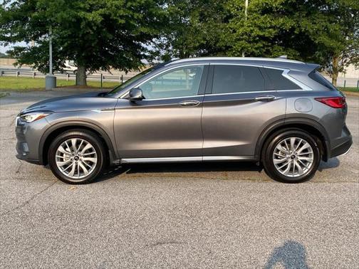 2024 INFINITI QX50 LUXE
