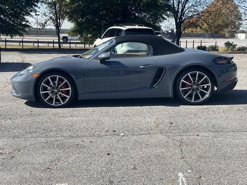 2017 Porsche 718 Boxster S