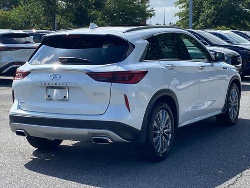 2025 INFINITI QX50 Luxe AWD