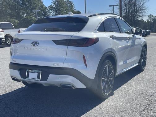 2025 INFINITI QX55 LUXE